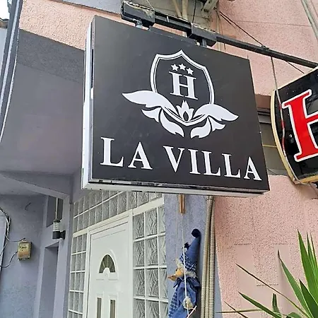 La Hotel