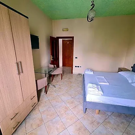 La Hotel Tirana
